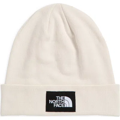The North Face Dock Worker Beanie In White Dune