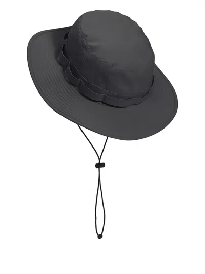 The North Face Drawstring Hat In Black