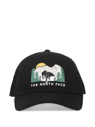 The North Face Embroidered Trucker Cap In Green