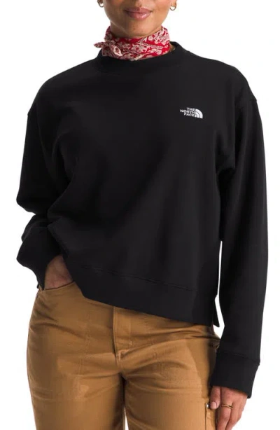 The North Face Evolution Fleece Sweatshirt In Tnf Black
