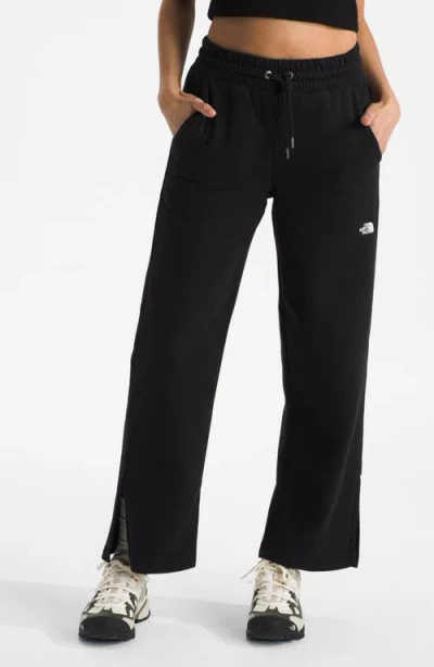 The North Face Evolution Sweatpants In Tnf Black
