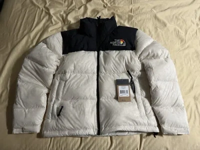 Pre-owned The North Face Gardenia White 1996 Retro Nuptse Pride 700 Down Womens 5 M