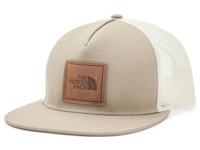 The North Face Half Dome Trucker Traditional Hats Dune Beige/leather Patch: One Size In Neutral