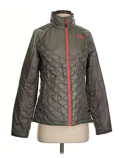 Pre-owned The North Face Jacket In Gray
