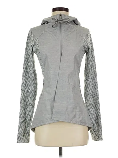 Pre-owned The North Face Jacket In Gray
