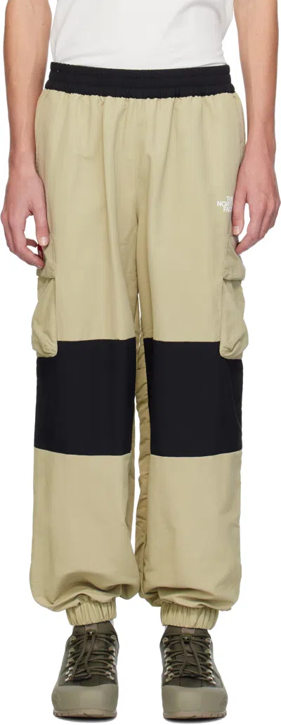 The North Face Khaki Hmlyn Sweatpants In Grey/tnf Black 5if