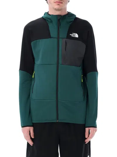 The North Face Logo-print Hoodie In 绿色