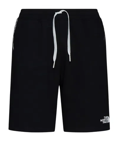 The North Face Logo Printed Drawstring Shorts In Black