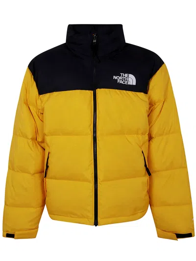 THE NORTH FACE M 1996 RETRO NUPTSE JACKET,NF0A3C8D GO81 SUMMIT GOLD TNF BLACK