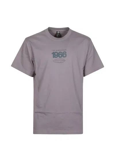 The North Face Man Track Relaxed Short Sleeve Tee In Gray