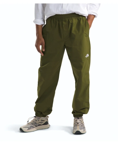 The North Face Tnf Easy Wind Trousers In Forest Olive