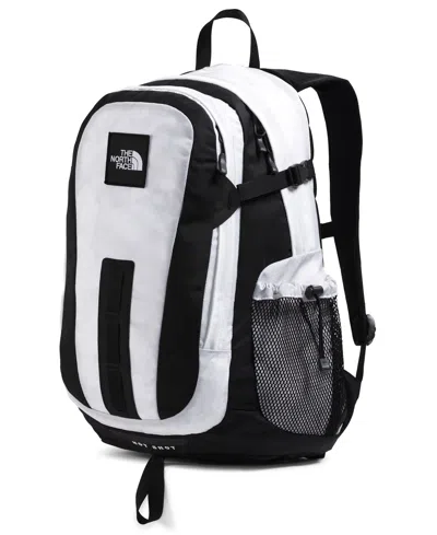 The North Face Men's Hot Shot Se Backpack In Tnf White,tnf Black