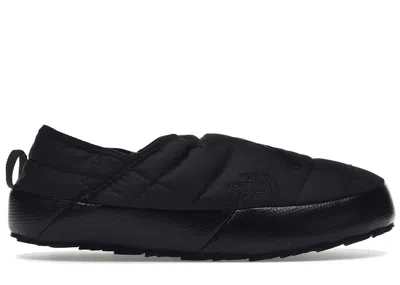 Pre-owned The North Face Men's  Thermoball Traction Mule Vs Kaws Sneakers In Black