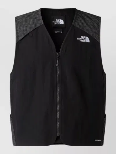 The North Face Mens Contrast Panel Layering Gilet In Black