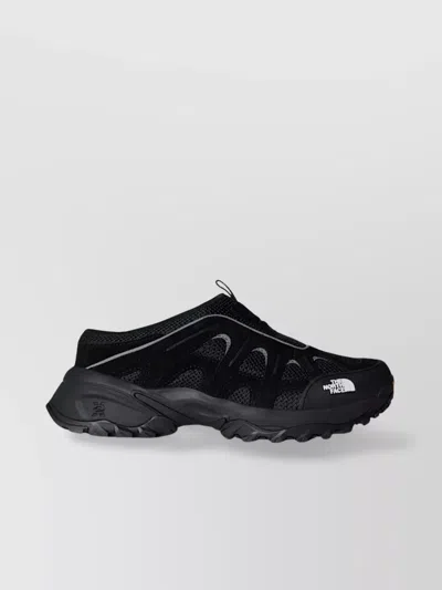 The North Face Mesh Upper Sneakers Pull Tab In Black