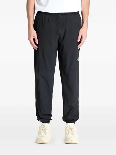 The North Face Mountain Athletics Track Pants In Black