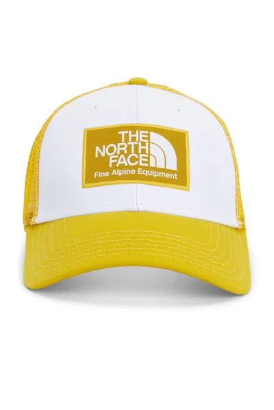 The North Face Mudder Trucker In Tnf White & Turmeric