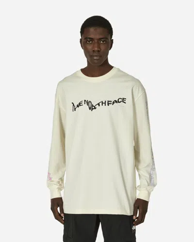 The North Face Nse Graphic Longsleeve T-shirt In White