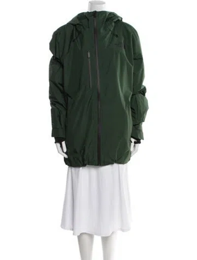 Pre-owned The North Face Nylon Parka In Green