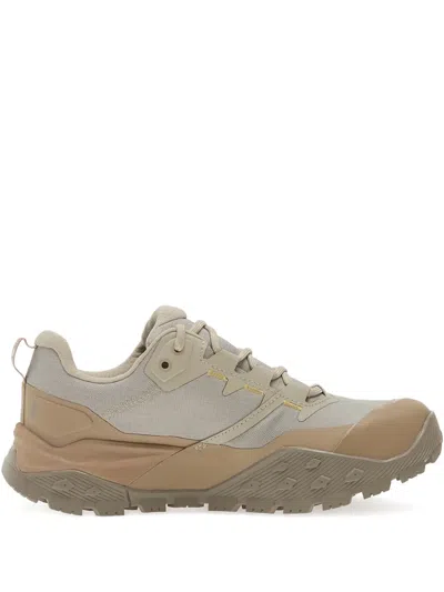 The North Face Offtrail Gore-tex Trail Sneakers In Neutral