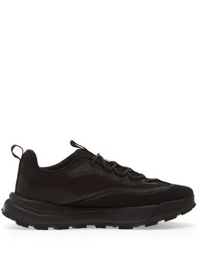 The North Face Offtrail Ve Lace-up Trail Sneakers In Black