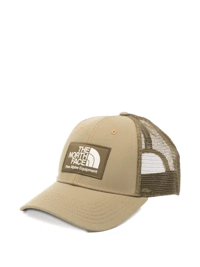 The North Face Patch Trucker Hat In Burgundy