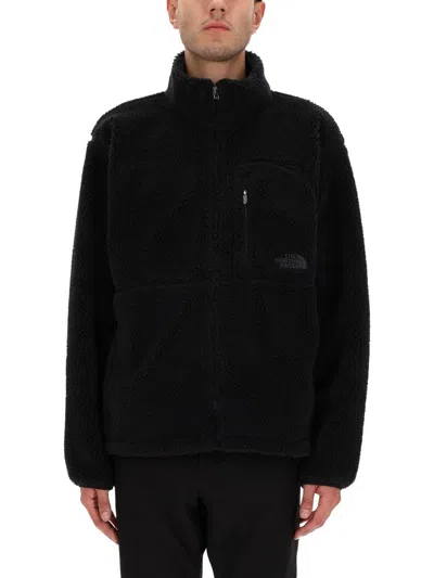 The North Face Pile Sweatshirt. In Black