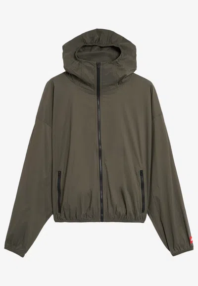 The North Face Red Box Windbreaker Jacket In Green