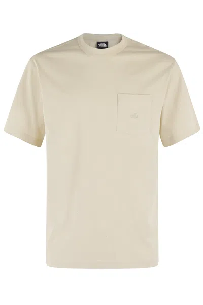 The North Face Relaxed Pocket Tee In Gravel