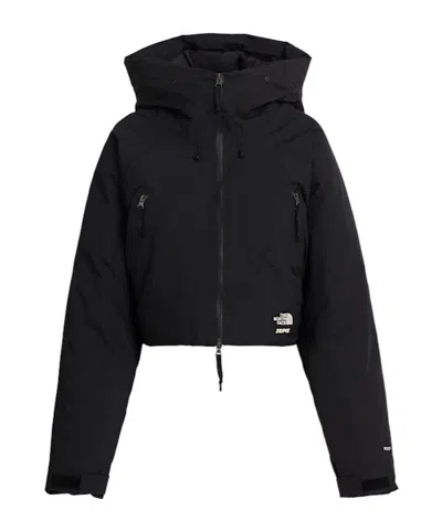 The North Face Short Puffer Jacket With Hood In Black