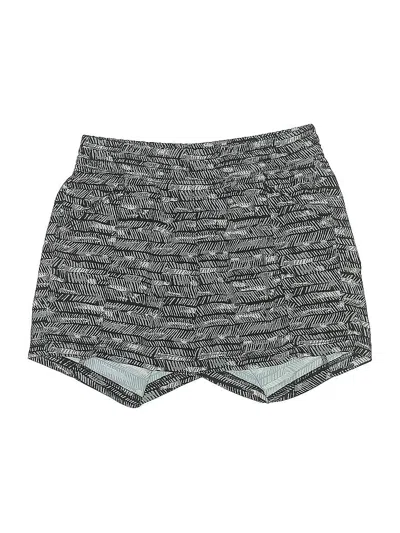 Pre-owned The North Face Shorts In Gray