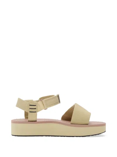 The North Face Skeena Platform Sandals In Neutral