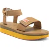The North Face Skeena Platform Sport Sandal In Sahara/iron Bronze