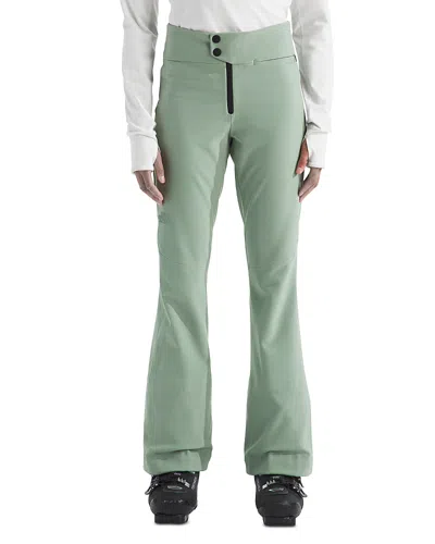 The North Face Snoga Pants In Green