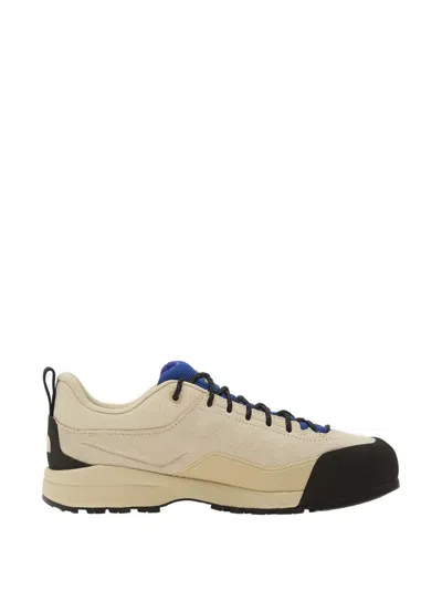 The North Face Suede-panelled Sneakers In Neutral