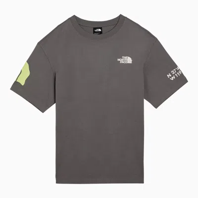 THE NORTH FACE THE NORTH FACE T SHIRT EXPLORING NEVER STOP PEARL GREY