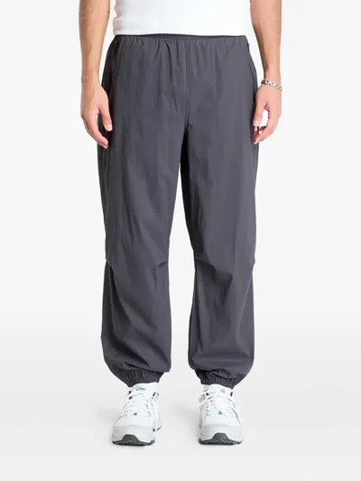 The North Face Tnf Red Box Packable Wind Trousers In Gray