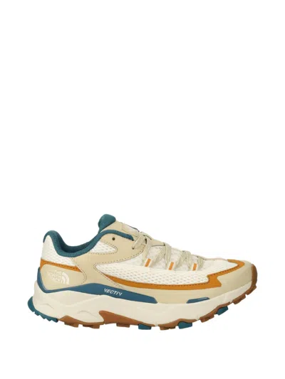 The North Face Vectiv™ Taraval Panelled Performance Sneakers In Gray