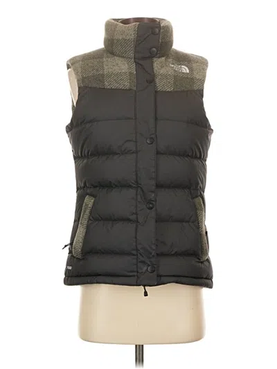 Pre-owned The North Face Vest In Green