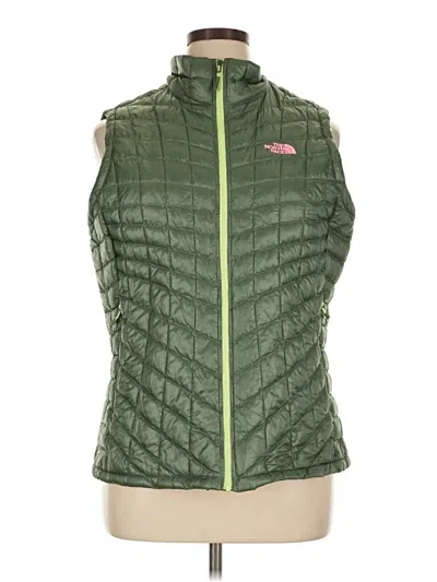 Pre-owned The North Face Vest In Green