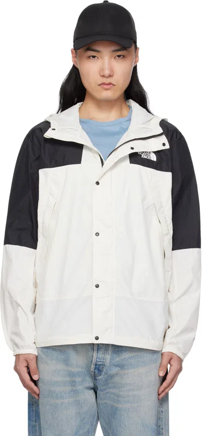 The North Face White Mountain Wind Jacket In White Dune/black Rou