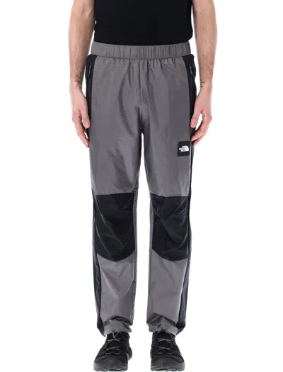 The North Face Wind Shell Trousers In Grey