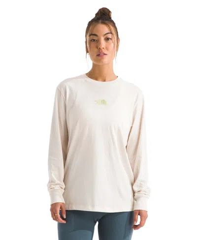 The North Face Women's Relaxed Fit Long-sleeve T-shirt In White
