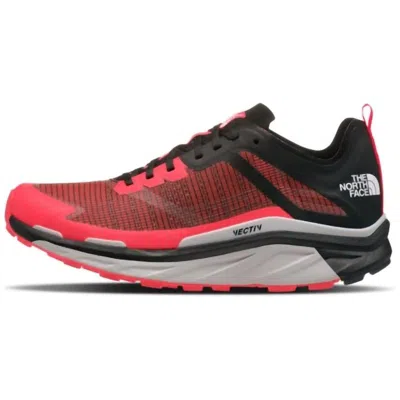 The North Face Women's Vectiv Infinite Sneaker In Tnf Black / Brilliant Coral In Red