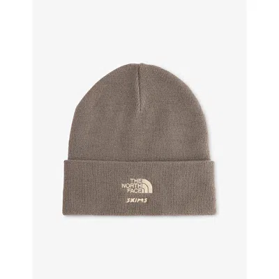 The North Face Womens  Embroidered Ribbed Knitted Beanie In Brown