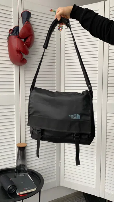 Pre-owned The North Face X Vintage The North Face Messenger Bag In Black