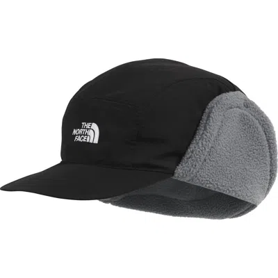 The North Face Yumiori Trapper Cap In Black