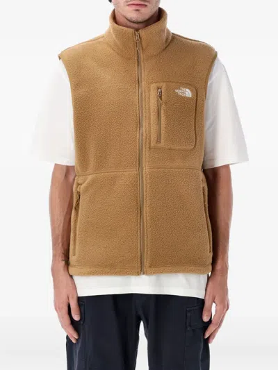 The North Face Yumiori Zip-pocket Vest In Brown