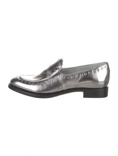 Pre-owned The Office Of Angela Scott Leather Loafers In Silver