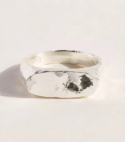 The Ouze Sterling Silver And Sapphire Oval Signet Ring In Metallic